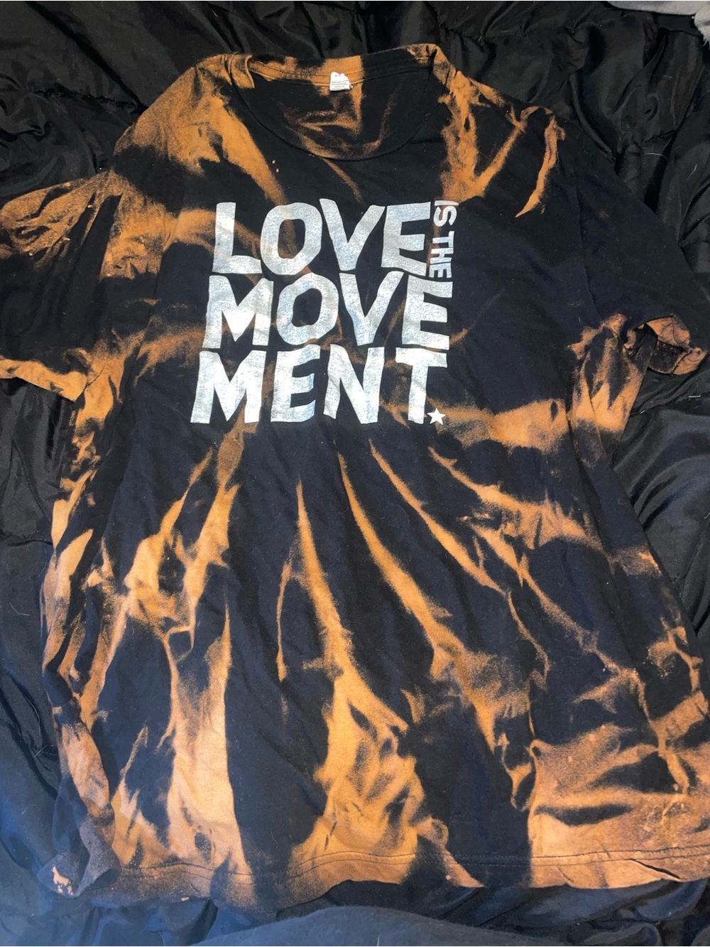 Twloha Love Is The Movement Black bleach Tie-Dye Graphic Tee size xl